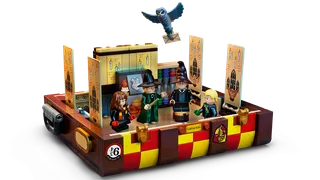Hogwarts™ Magical Trunk de LEGO – photo du produit 3 sur 11