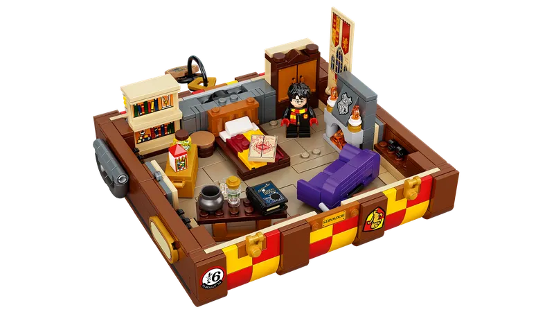 Hogwarts™ Magical Trunk de LEGO – photo du produit 5 sur 11