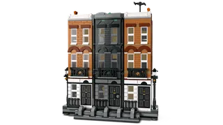12 Grimmauld Place by LEGO – product photo 5 of 8