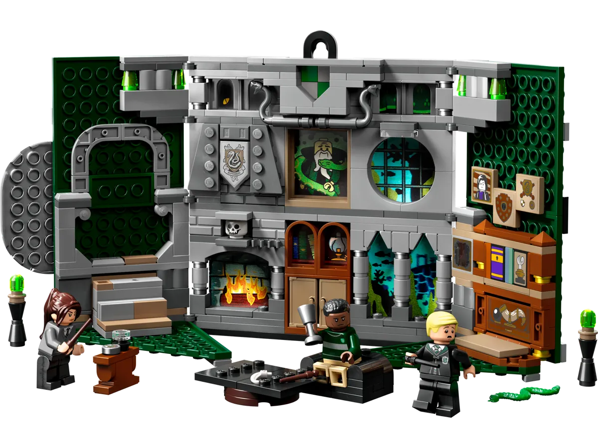 LEGO Slytherin™ House Banner (76410)