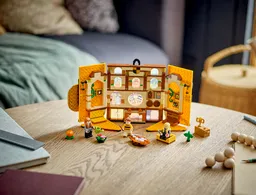LEGO Hufflepuff™ House Banner (76412) - image 7