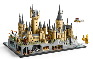 Hogwarts™ Castle and Grounds von LEGO – Produktfoto 3 von 13
