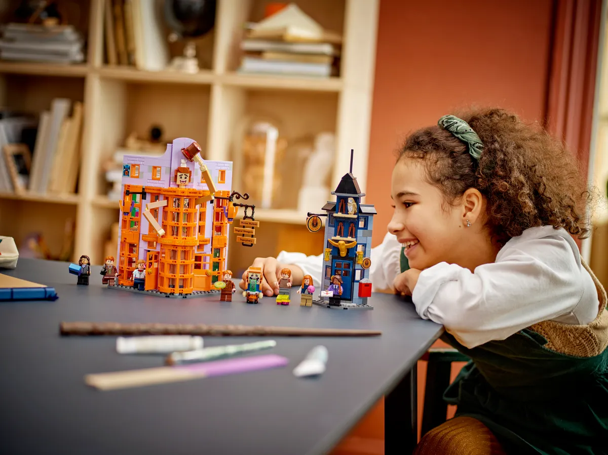 LEGO Diagon Alley™: Weasleys' Wizard Wheezes™ (76422) - Bild 6