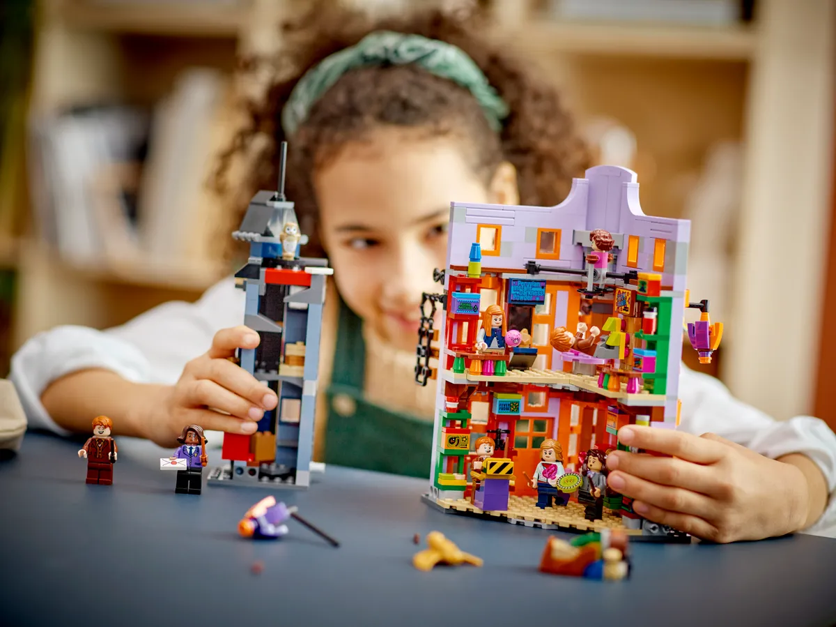 LEGO Diagon Alley™: Weasleys' Wizard Wheezes™ (76422) - Bild 7