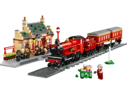 LEGO Hogwarts Express ™ Train Set with Hogsmeade Station™ (76423)
