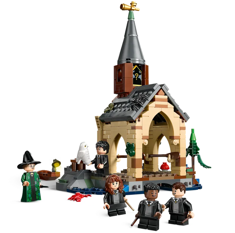 Hogwarts™ Castle Boathouse by LEGO – product photo 2 of 9