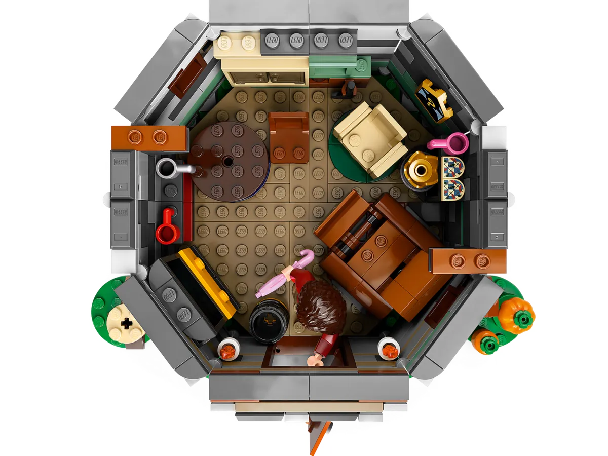 LEGO Hagrid's Hut: An Unexpected Visit (76428) - Bild 2