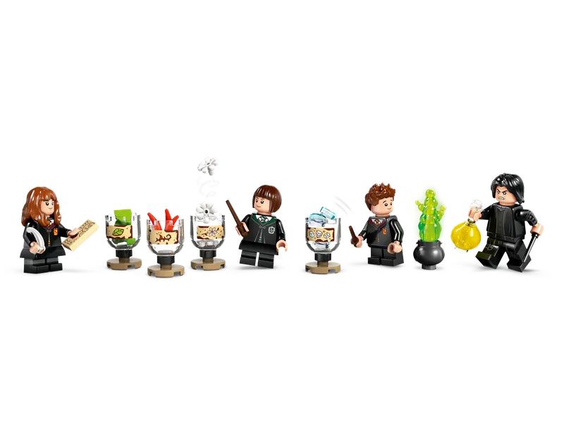 Hogwarts™ Castle: Potions Class by LEGO – product photo 4 of 10