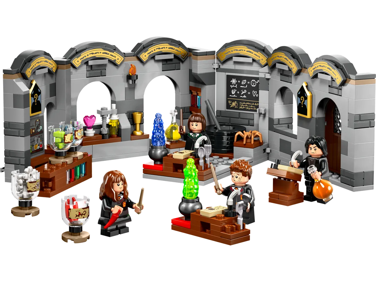 LEGO Hogwarts™ Castle: Potions Class (76431)