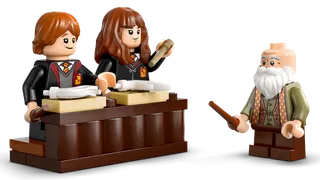 Hogwarts™ Castle: Charms Class de LEGO – photo du produit 4 sur 13
