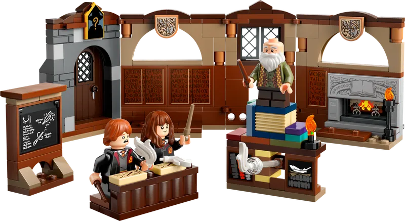 LEGO 76442 Hogwarts Castle: Charms Class, 204 stenen
