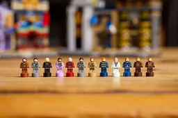 LEGO Diagon Alley™ Wizarding Shops (76444) - afbeelding 7