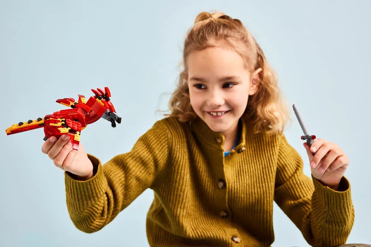 LEGO Fawkes™: Dumbledore's Phoenix (76448) - afbeelding 6