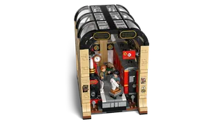 Book Nook: Hogwarts™ Express by LEGO – product photo 3 of 15