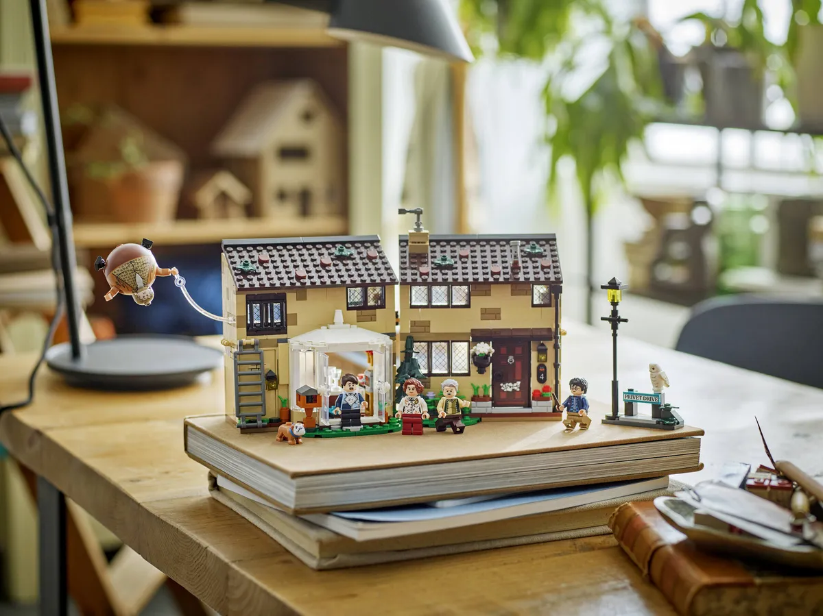 LEGO Privet Drive: Aunt Marge's Visit (76451) - Bild 11