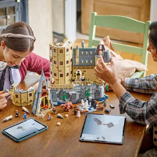 Hogwarts™ Castle: The Main Tower de LEGO – photo du produit 13 sur 16