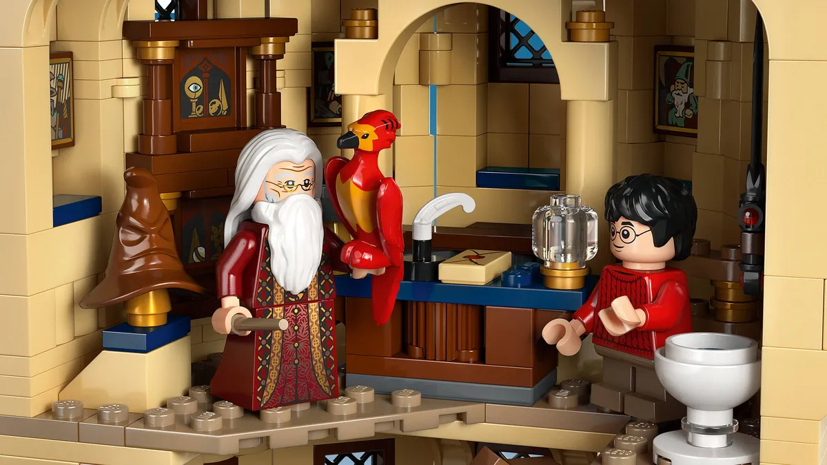 LEGO Hogwarts™ Castle: The Main Tower (76454) - Bild 8