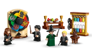 Hogwarts™ Castle: Sorting Hat™ Ceremony från LEGO – produktbild 3 av 10