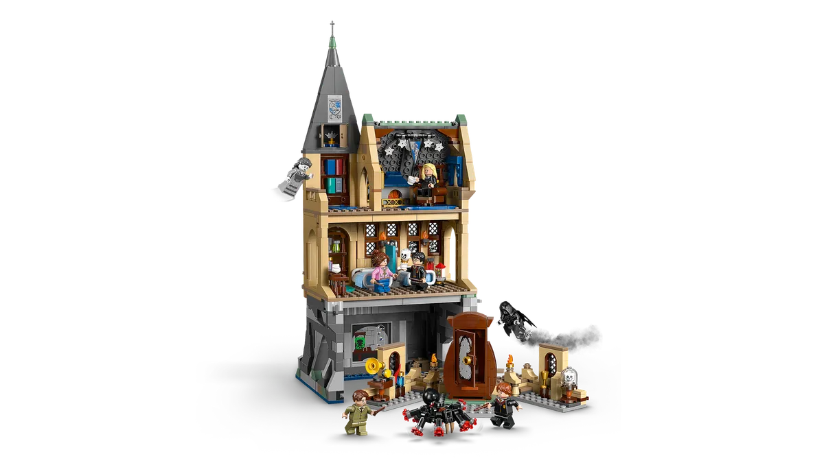 LEGO Hogwarts™ Castle: Hospital Wing (76463) - Bild 1