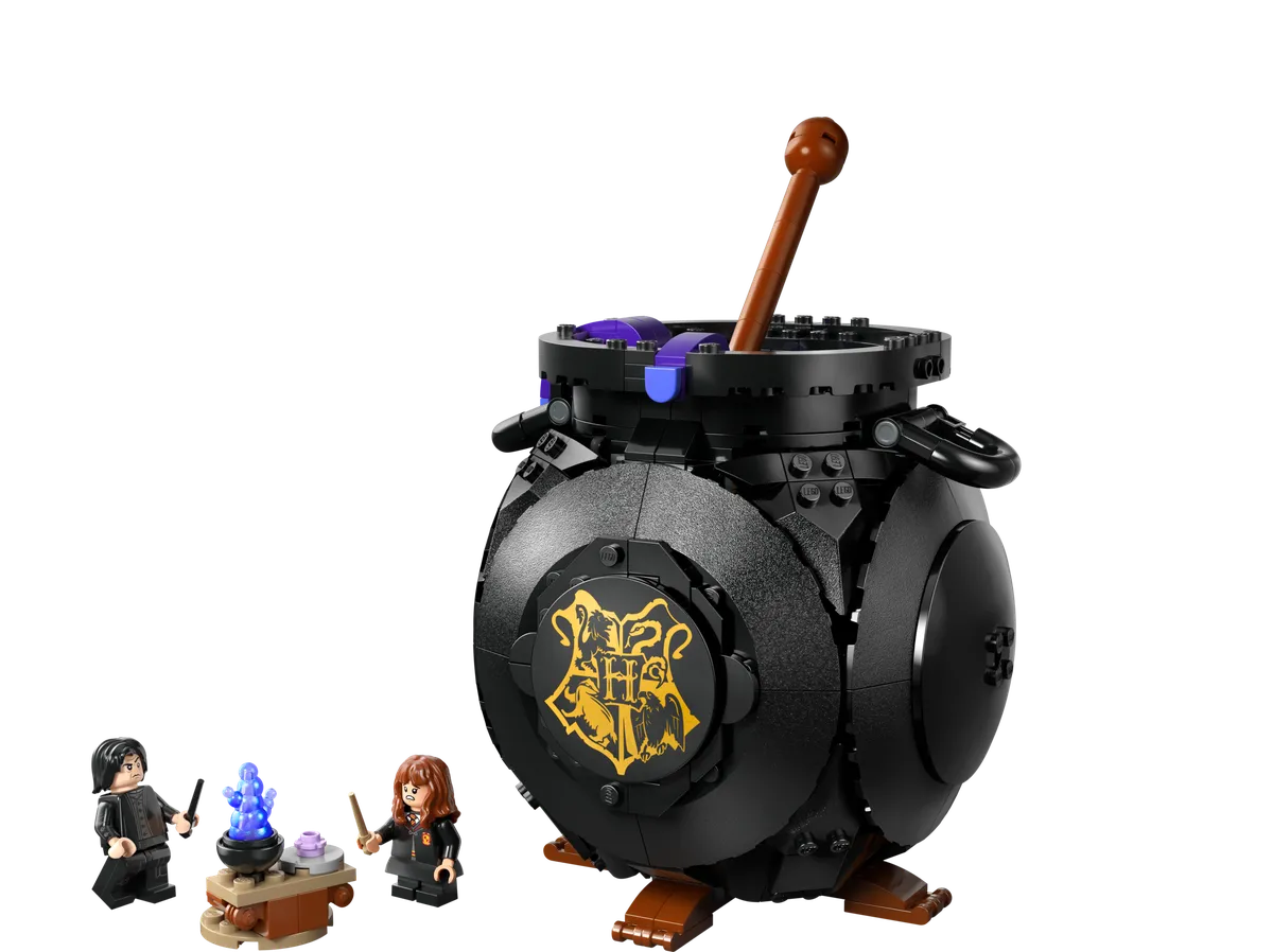 LEGO Cauldron: Secret Potions Classroom (76464)