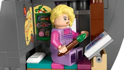 LEGO Luna Lovegood's House (76467) - afbeelding 5