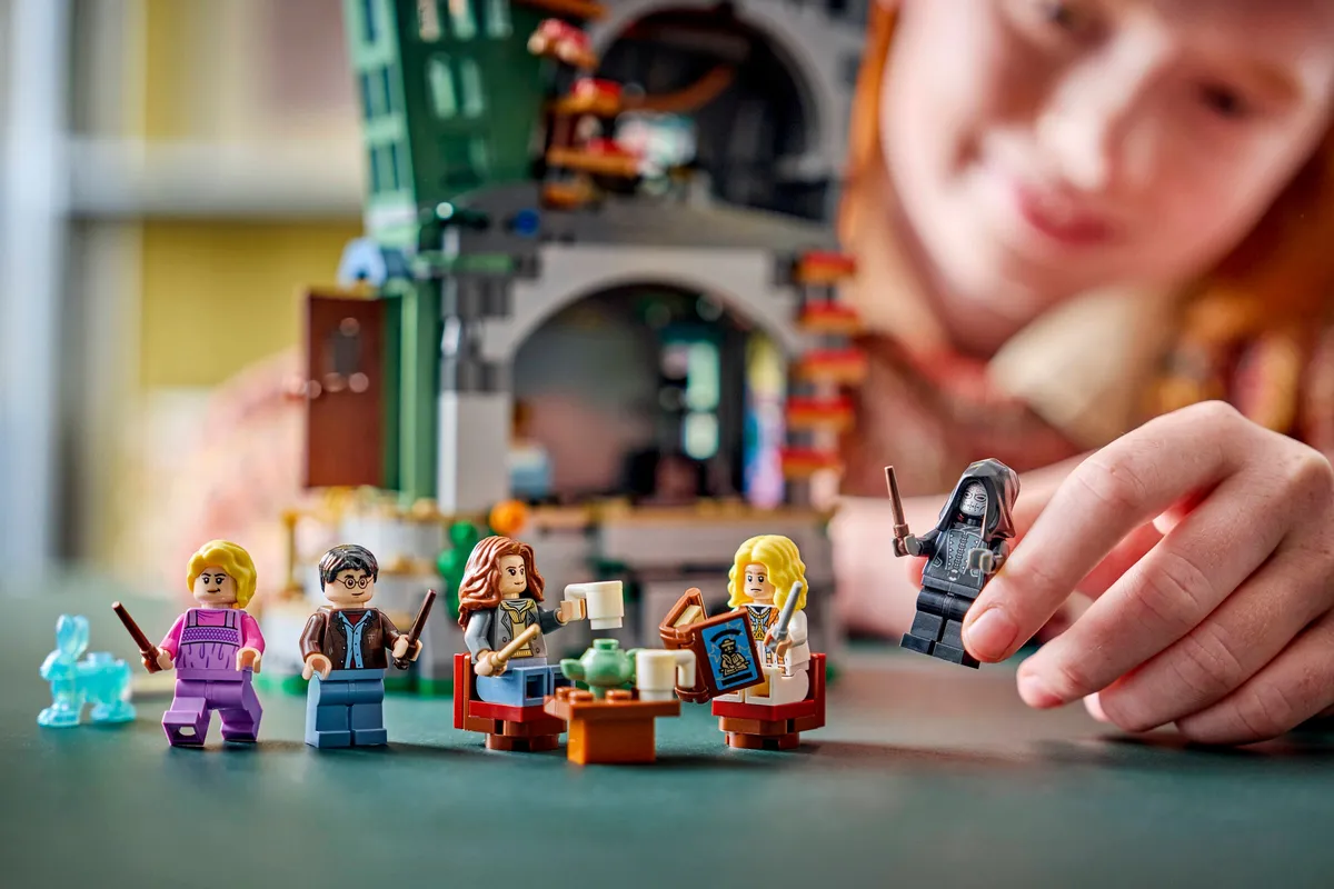 LEGO Luna Lovegood's House (76467) - Bild 7