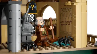 Hogwarts™ Castle: East Wing by LEGO – product photo 8 of 17