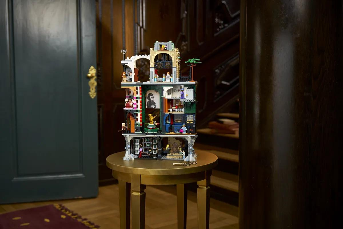 LEGO The Ministry of Magic™ – Collectors' Edition (76476) - image 16