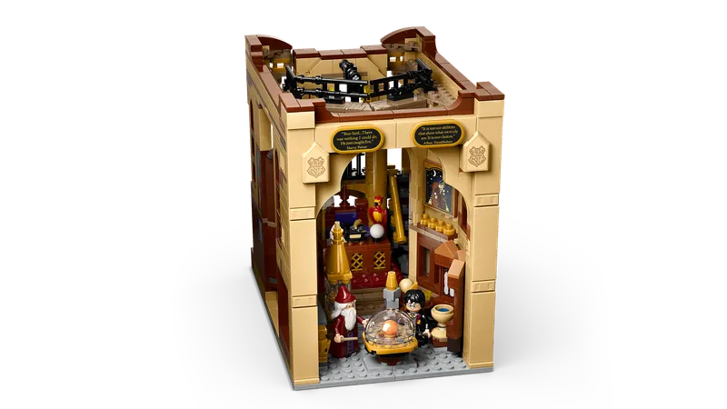 Book Nook: Dumbledore's Office by LEGO – product photo 8 of 15