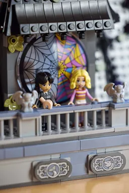 LEGO Wednesday & Enid's Dorm Room (76781) - Bild 10