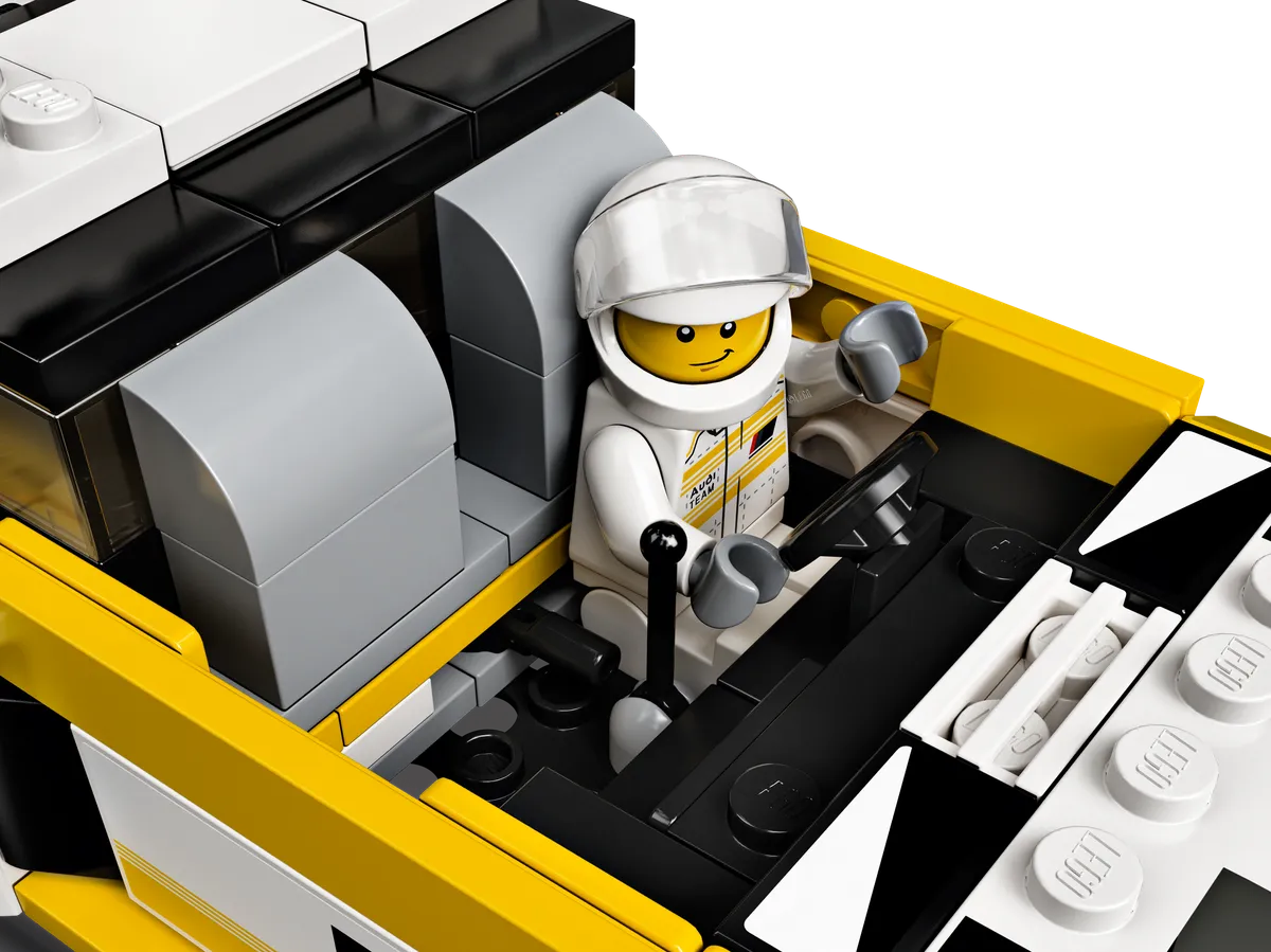 LEGO 1985 Audi Sport quattro S1 (76897) - Bild 4