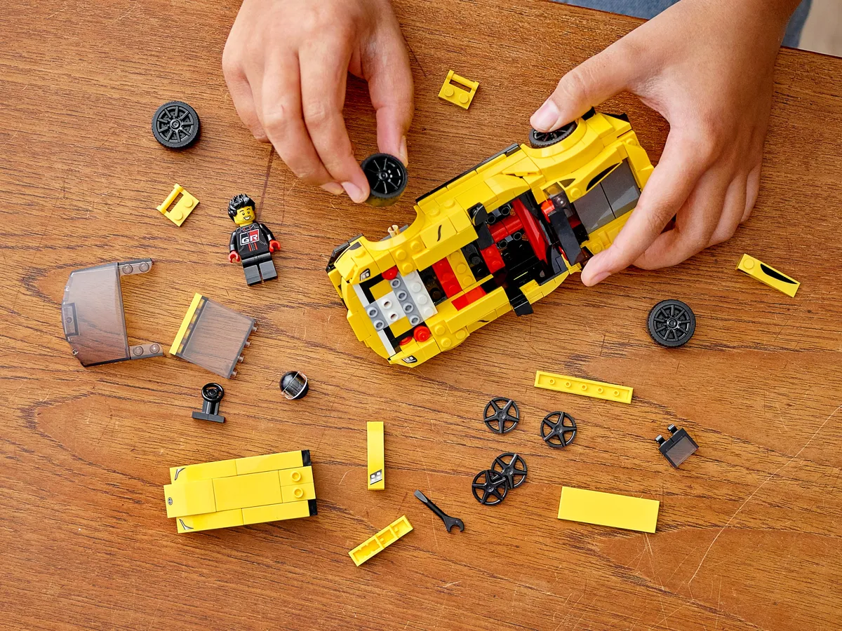 LEGO Toyota GR Supra (76901) - Bild 7