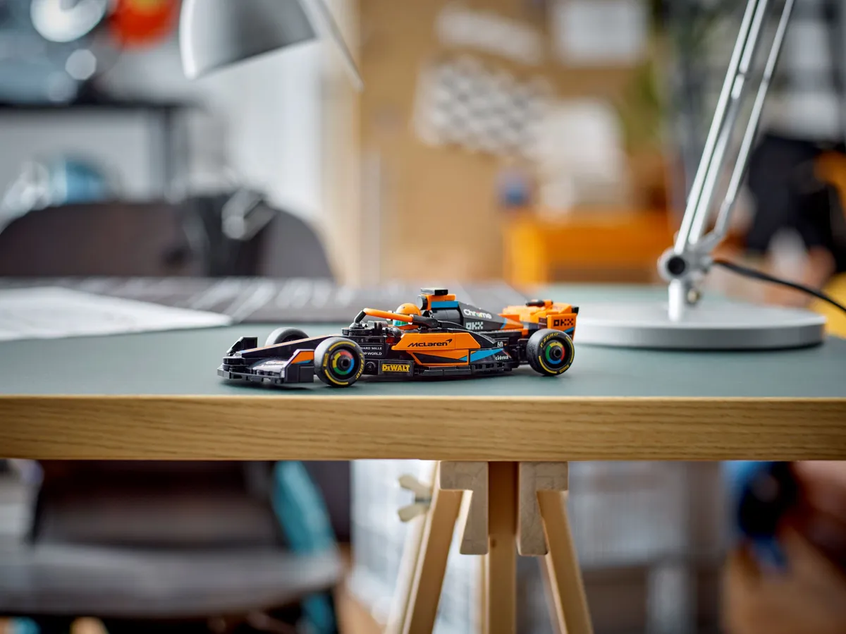 LEGO 2023 McLaren Formula 1 Race Car (76919) - afbeelding 8