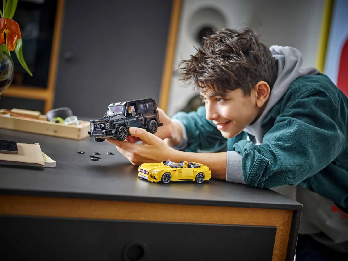 LEGO Mercedes-AMG G 63 & Mercedes-AMG SL 63 (76924) - afbeelding 7
