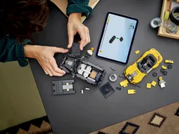 LEGO Mercedes-AMG G 63 & Mercedes-AMG SL 63 (76924) - afbeelding 8