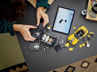 Mercedes-AMG G 63 & Mercedes-AMG SL 63 by LEGO – product photo 9 of 10