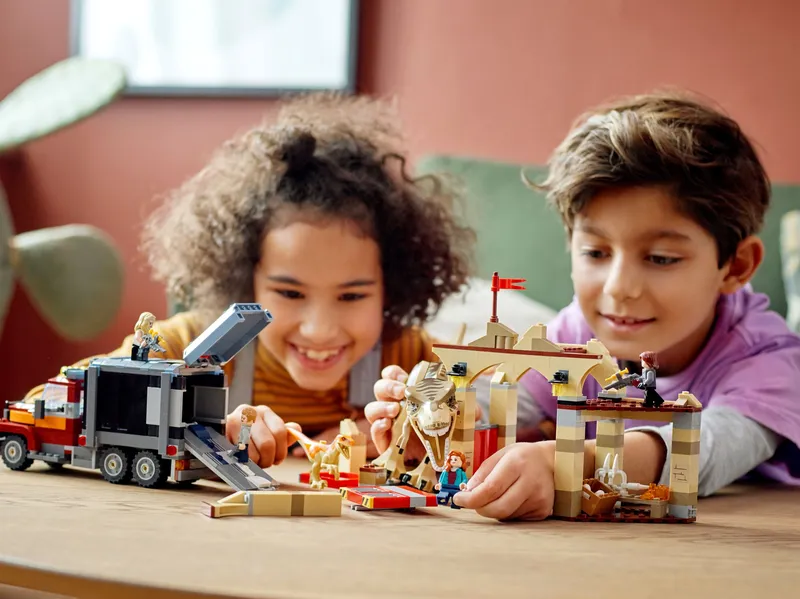 T. rex & Atrociraptor Dinosaur Breakout från LEGO – produktbild 9 av 10