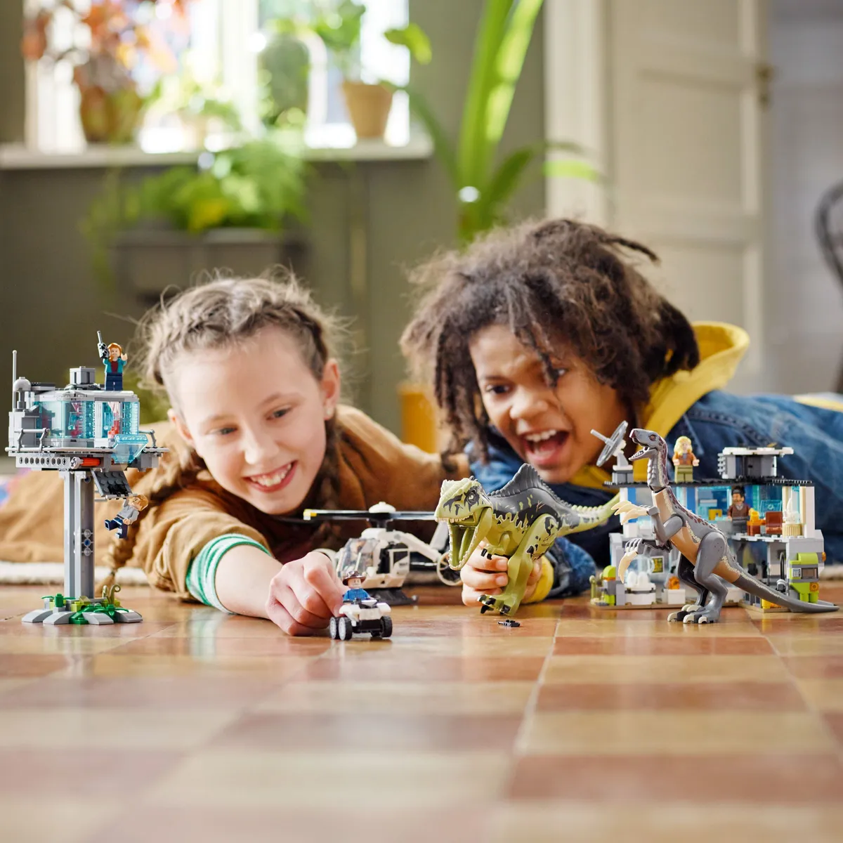 LEGO Giganotosaurus & Therizinosaurus Attack (76949) - Bild 10