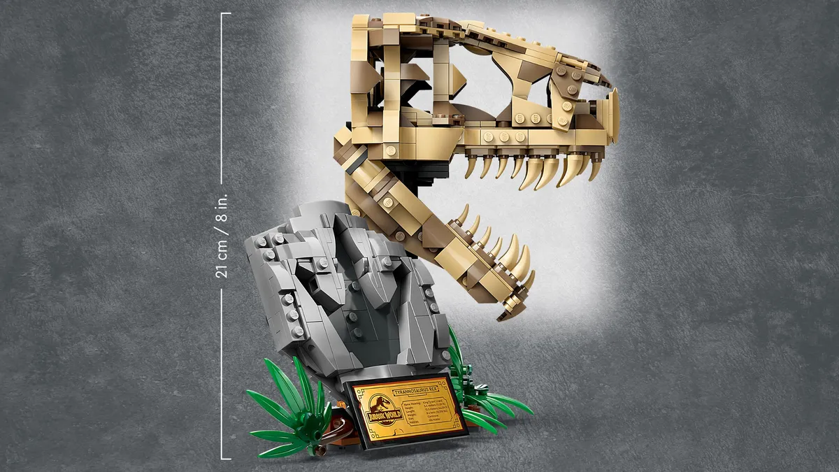 LEGO Dinosaur Fossils: T. rex Skull (76964) - image 4