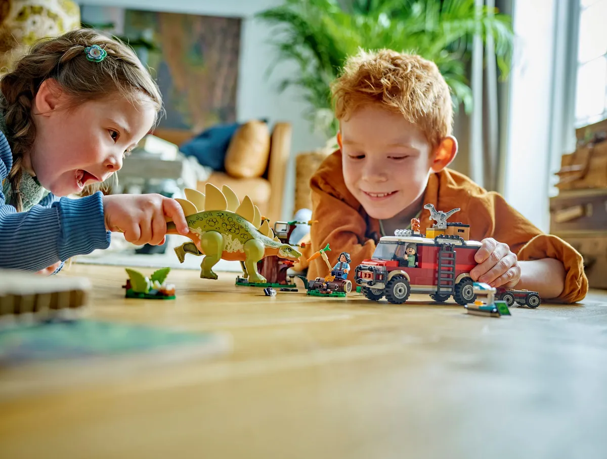 LEGO Dinosaur Missions: Stegosaurus Discovery (76965) - Bild 5