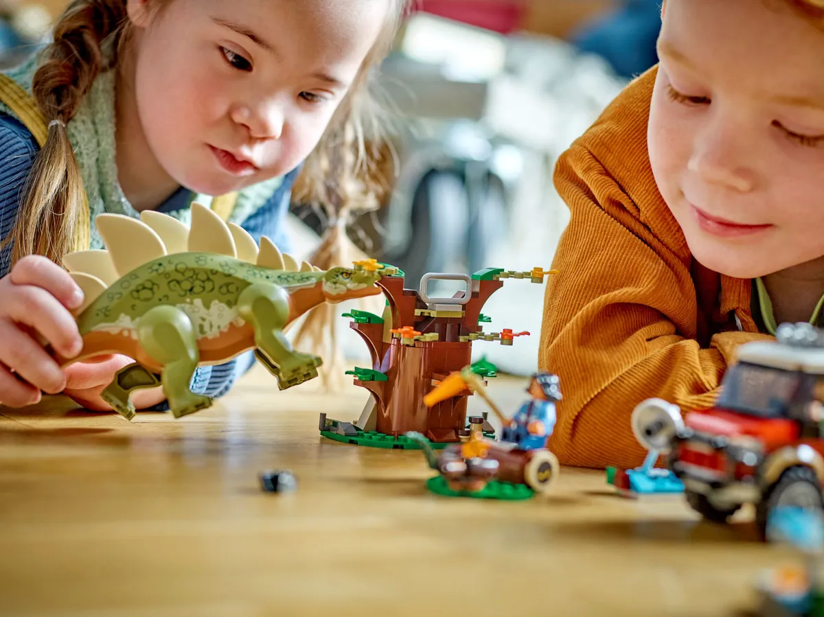 LEGO Dinosaur Missions: Stegosaurus Discovery (76965) - Bild 6
