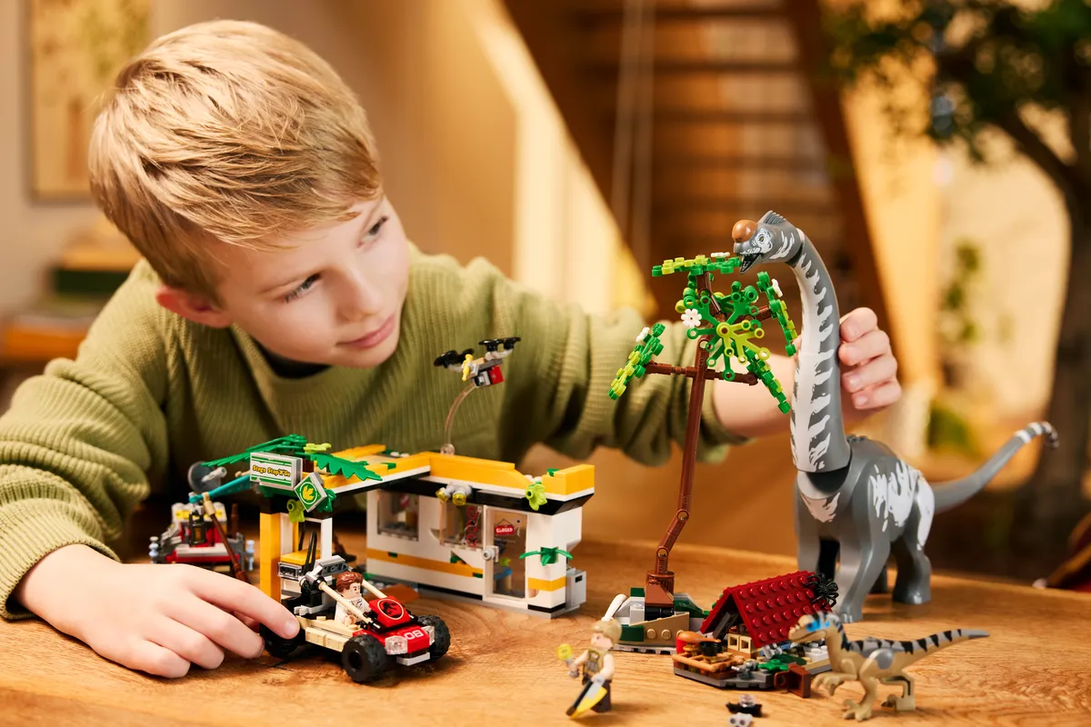 LEGO Raptor & Titanosaurus Tracking Mission (76973) - afbeelding 10