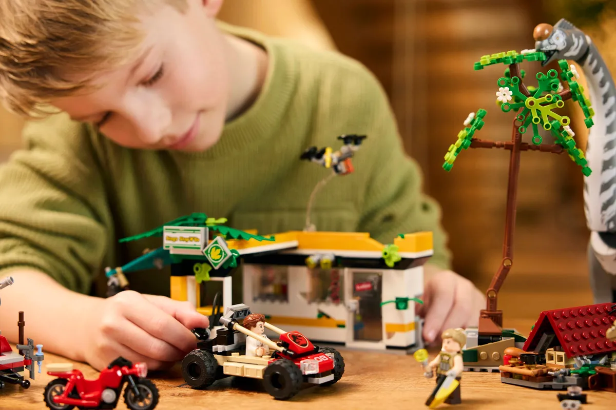 LEGO Raptor & Titanosaurus Tracking Mission (76973) - afbeelding 7