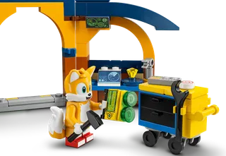 Tails' Workshop and Tornado Plane by LEGO – product photo 4 of 9