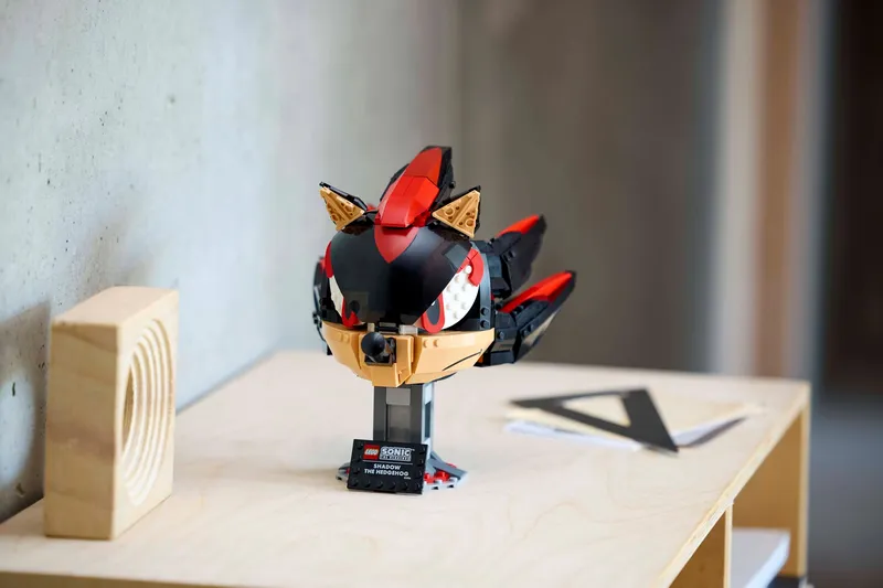 Shadow the Hedgehog van LEGO – productfoto 5 van 8