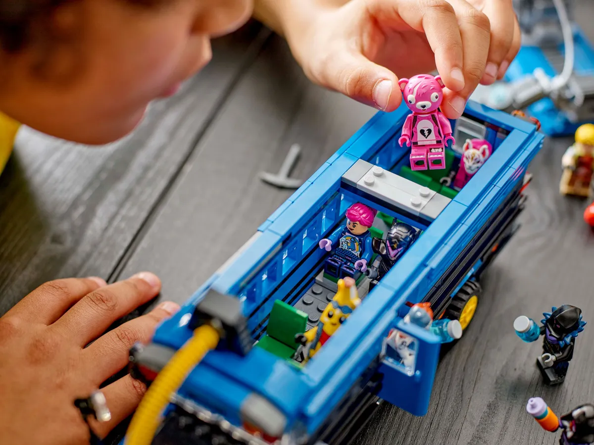 LEGO Battle Bus (77073) - Bild 7