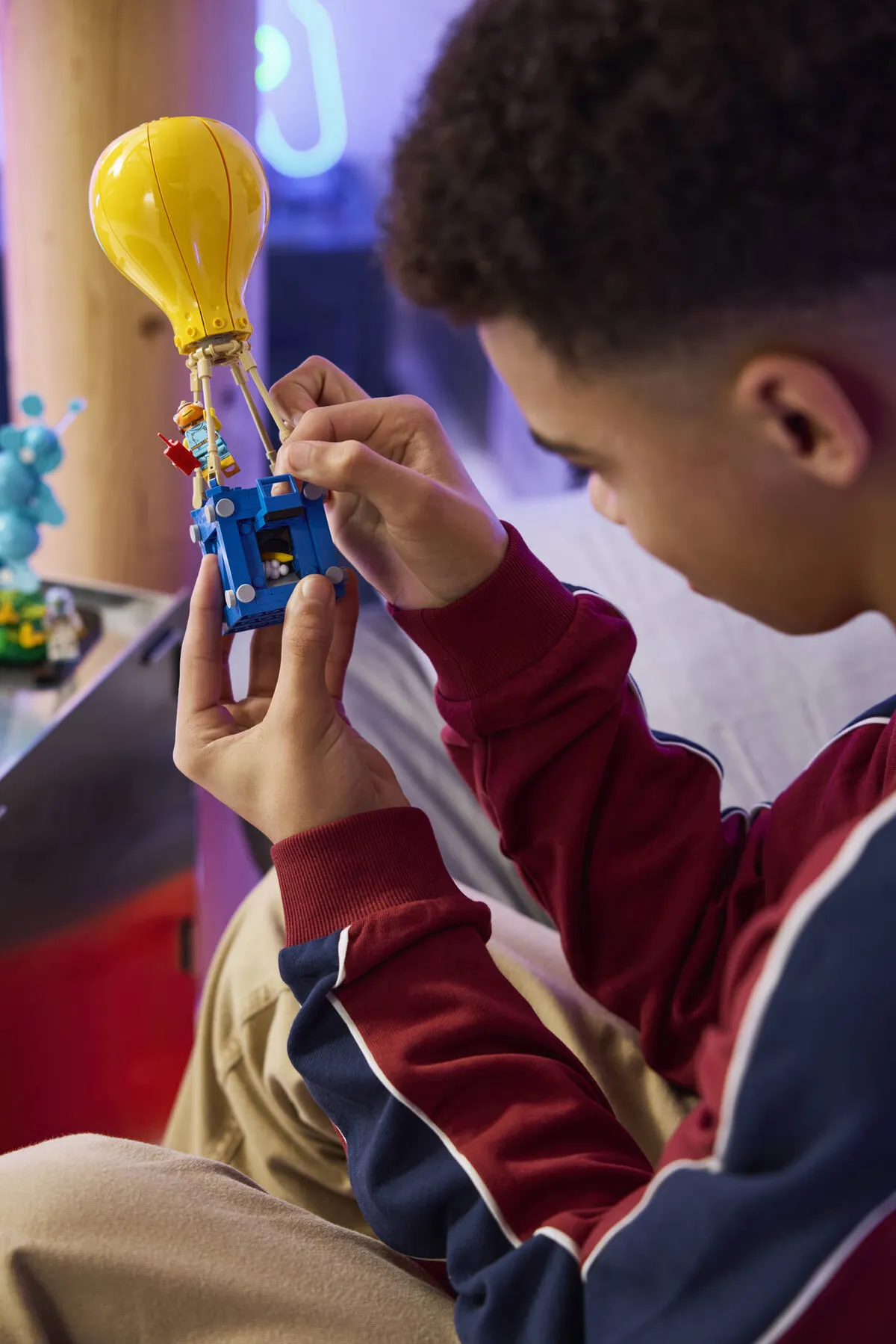 LEGO Supply Drop (77080) - image 12
