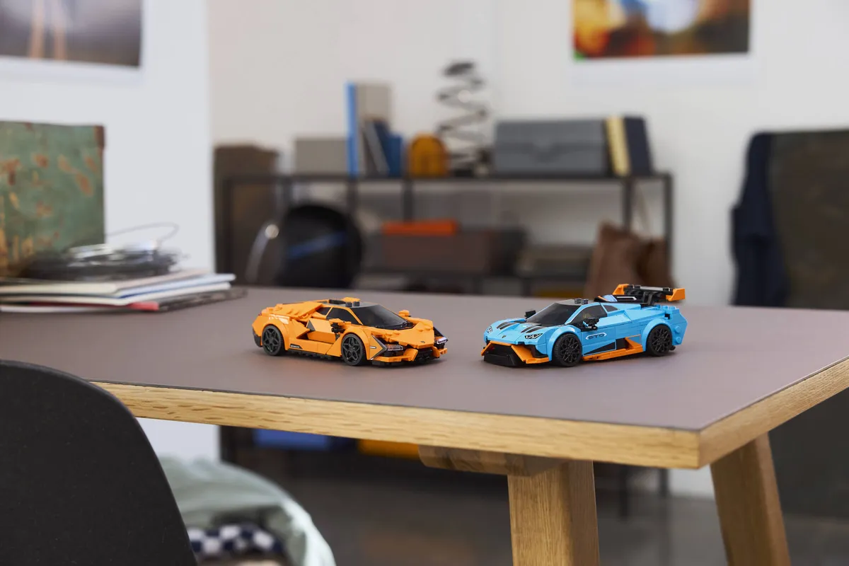LEGO Lamborghini Revuelto & Huracán STO (77238) - Bild 6