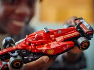 Oracle Red Bull Racing RB20 F1® Race Car - Image 9 of 10