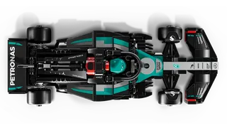 Mercedes-AMG F1® W15 Race Car de LEGO – photo du produit 4 sur 11